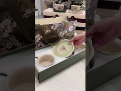 Antiguo patrón de flores de cerámica